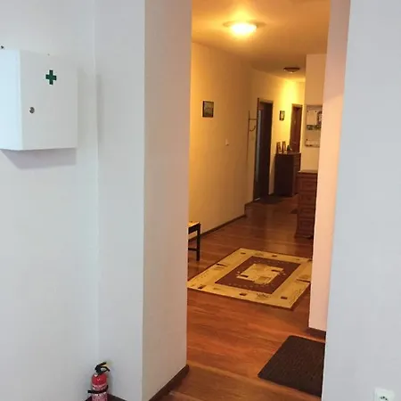 Hostel Fontana Zsolna