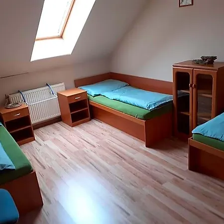 Fontana Hostal *
